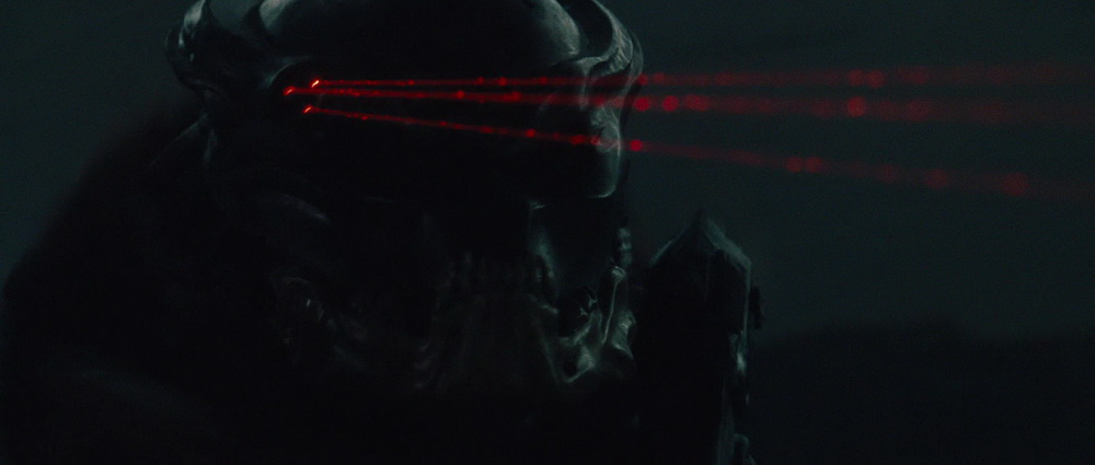 Predator Mask (Vision Modes, Breathing, Targeting Laser) - AvPGalaxy